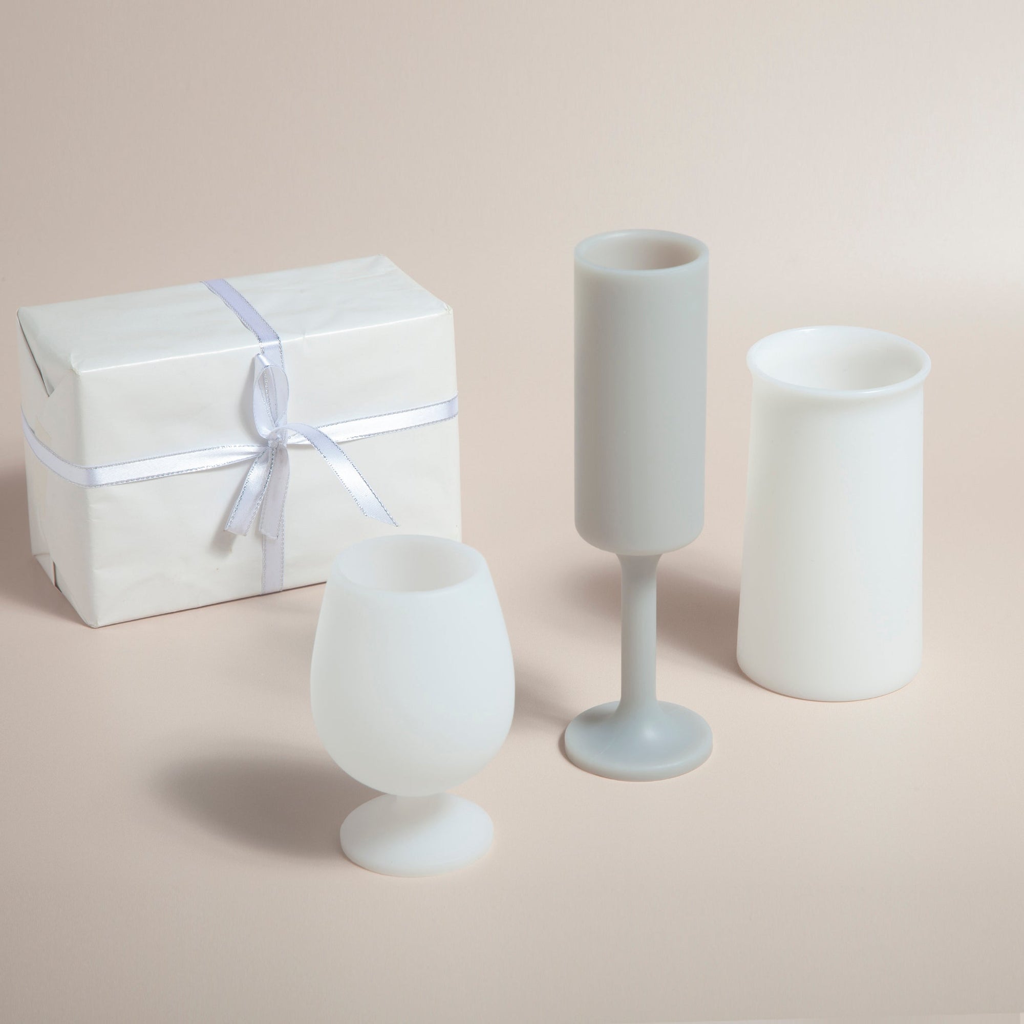 holiday frost | stegg | silicone unbreakable highball glasses - porter green | style + sustainability