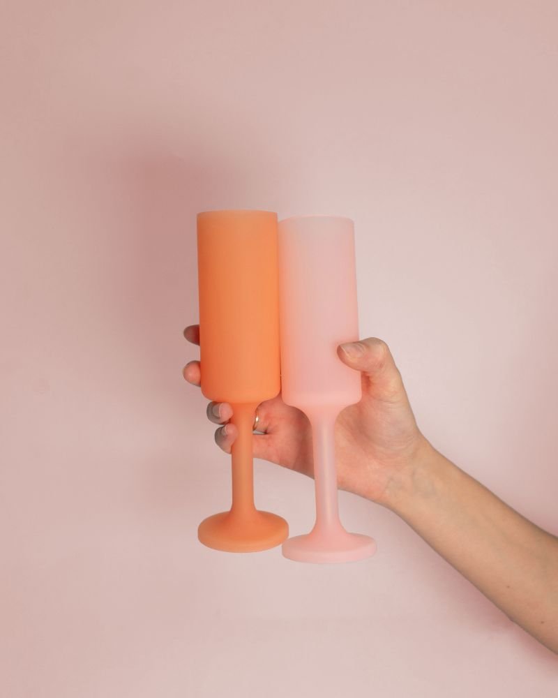 peach + petal | seff | silicone unbreakable champagne flute - porter green | style + sustainability