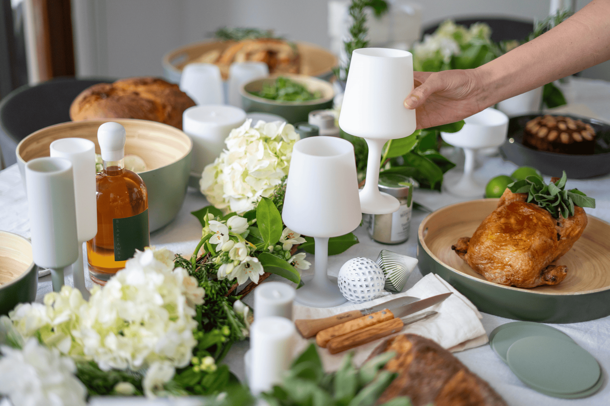 How to perfect your Christmas tablescape