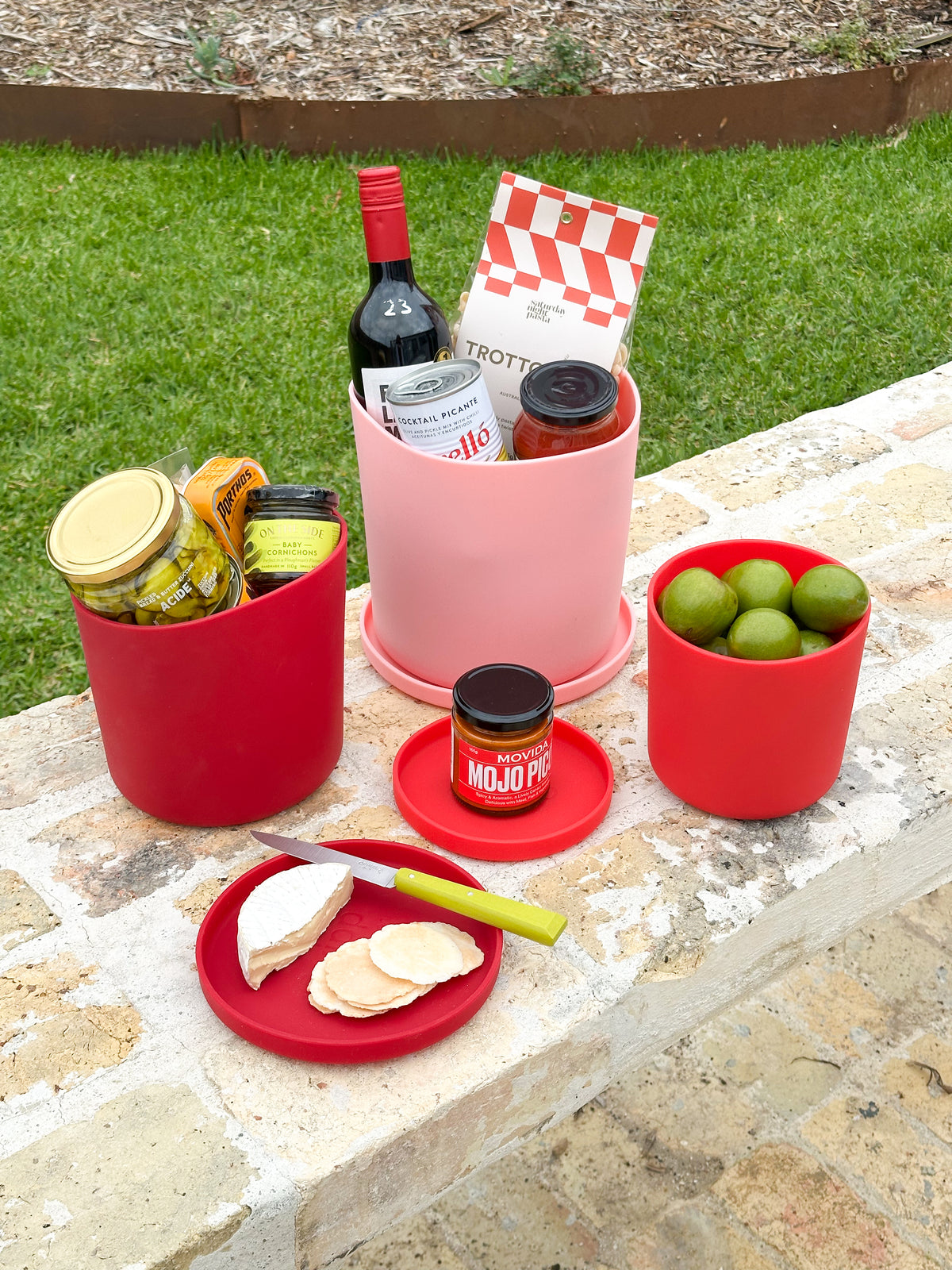red | swipp 1 | silicone unbreakable pot planter